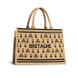 Preview: Jutetasche 50x35x22 cm mit Aufschrift „Bretagne“ und Triskele auf weißem Hintergrund